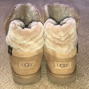 Mini “Adria” UGG Boots - Size 9